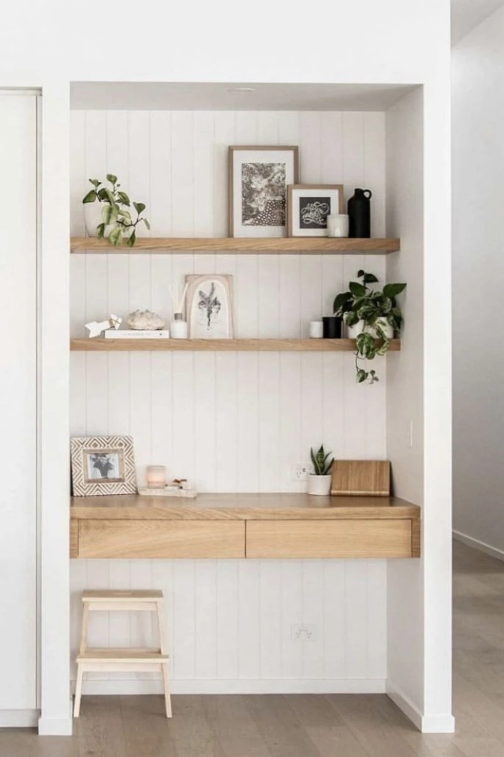 entryway with floating desk